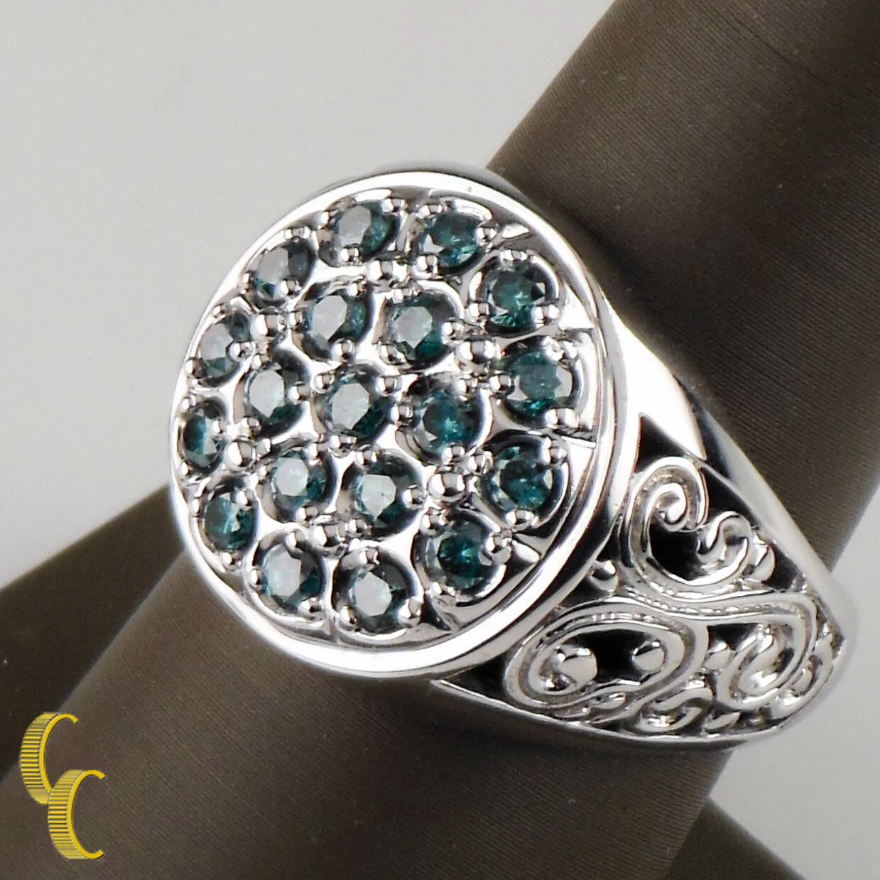 10K White Gold Blue Diamond Plaque Ring Size 9.5 - Great Gift!