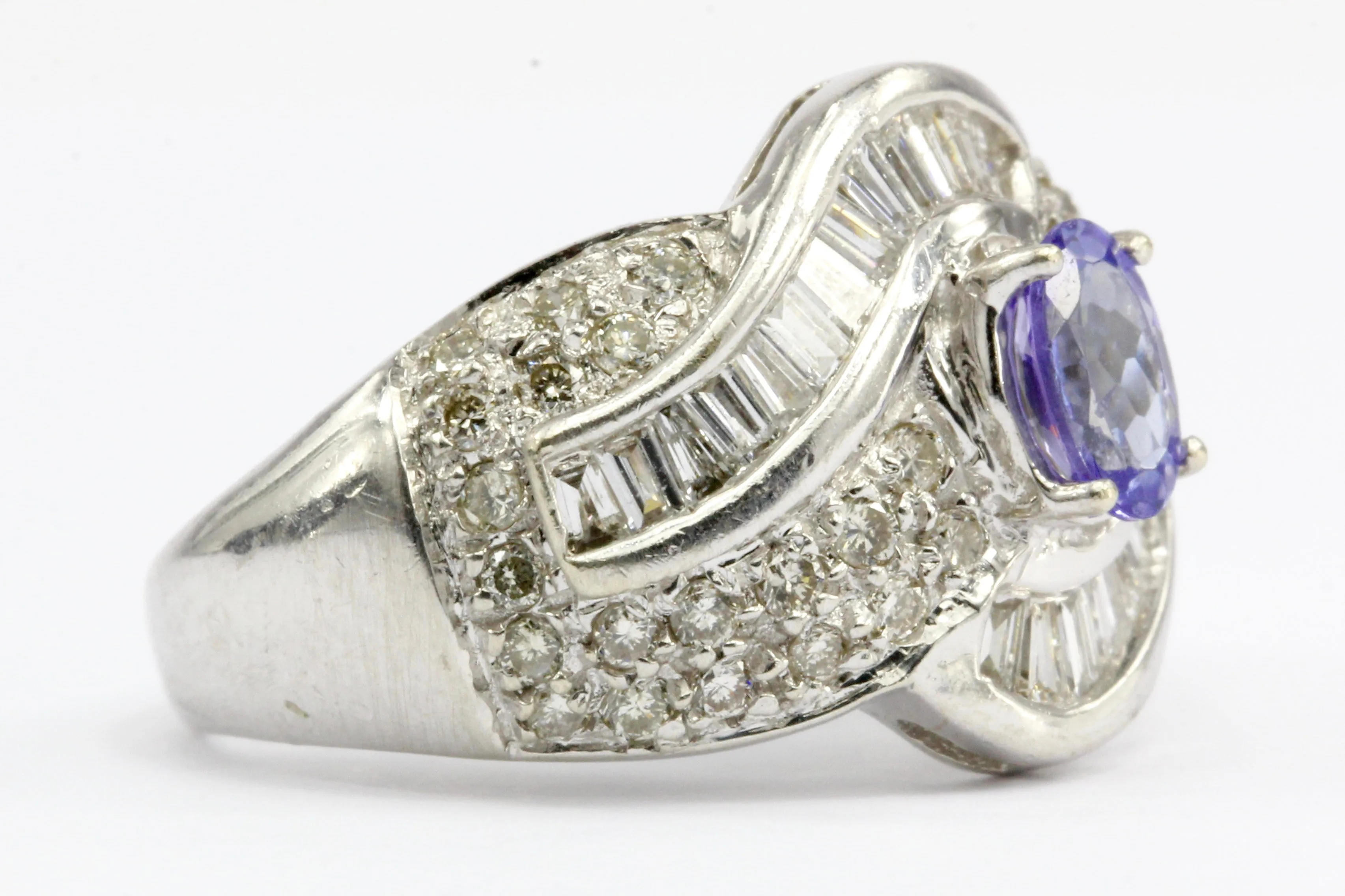 14K White Gold Tanzanite and Diamond Cocktail Ring Size 5.25