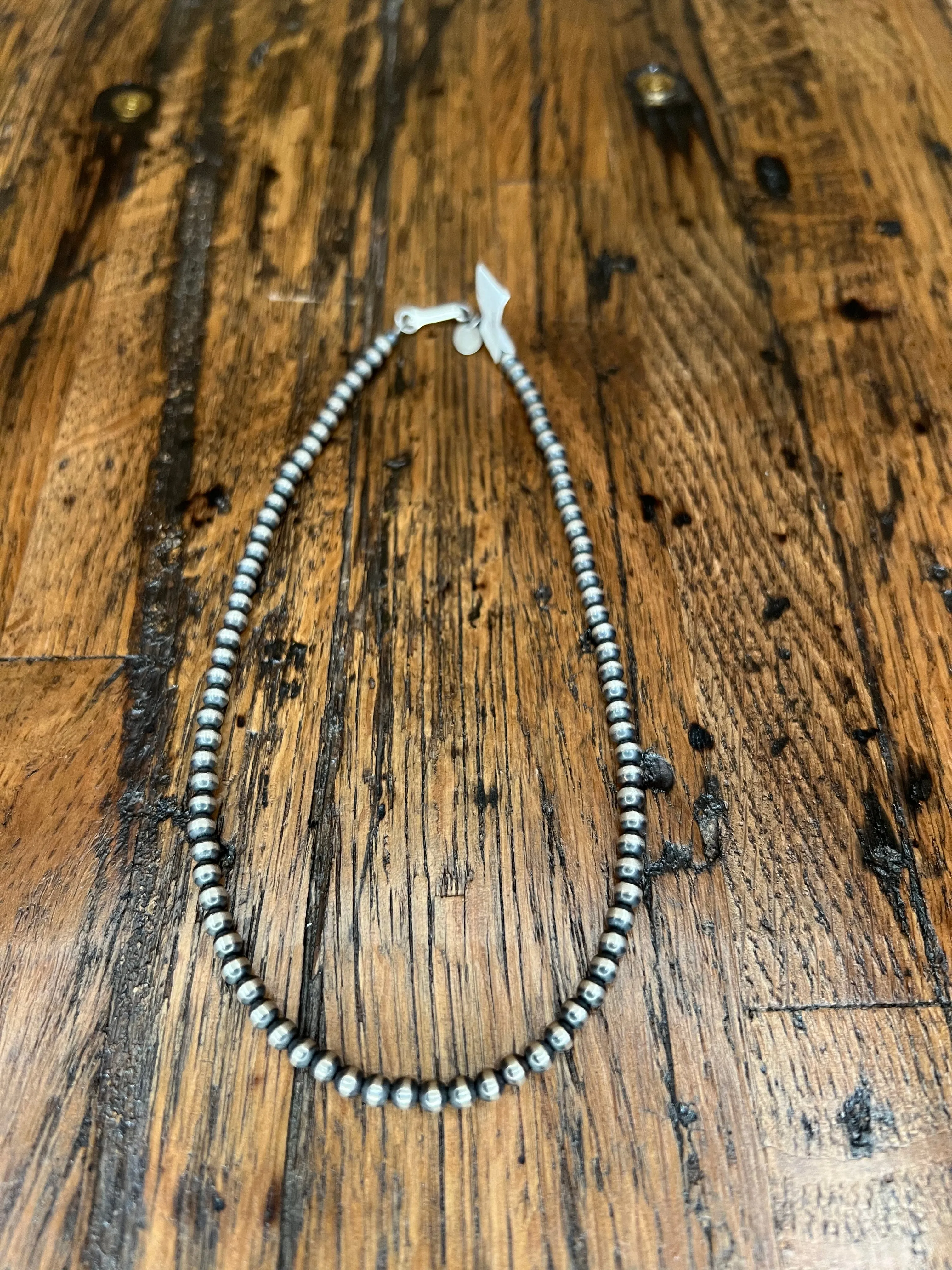 20" 4mm Navajo Pearl
