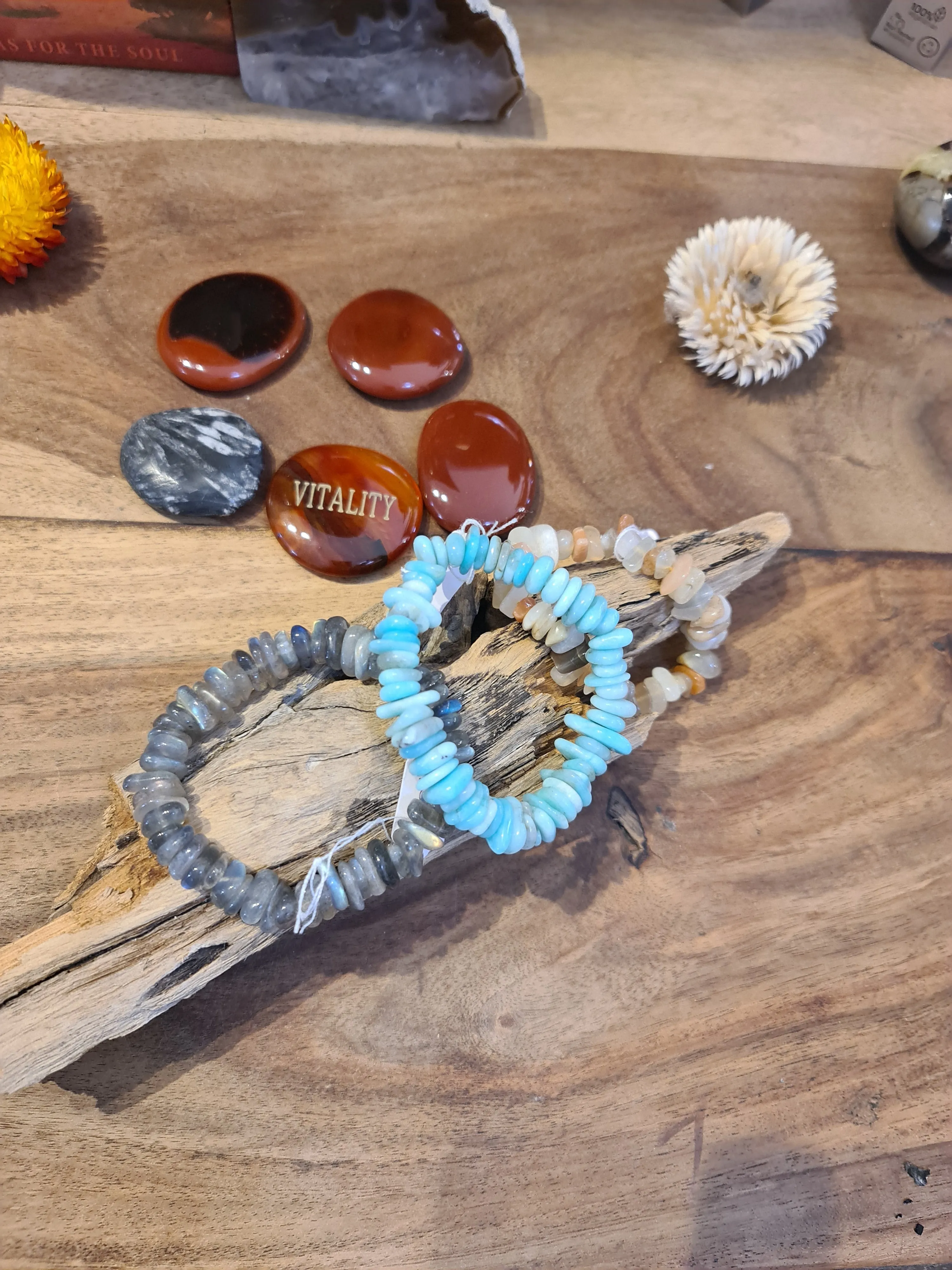 Chip Crystal Bracelet on Elastic