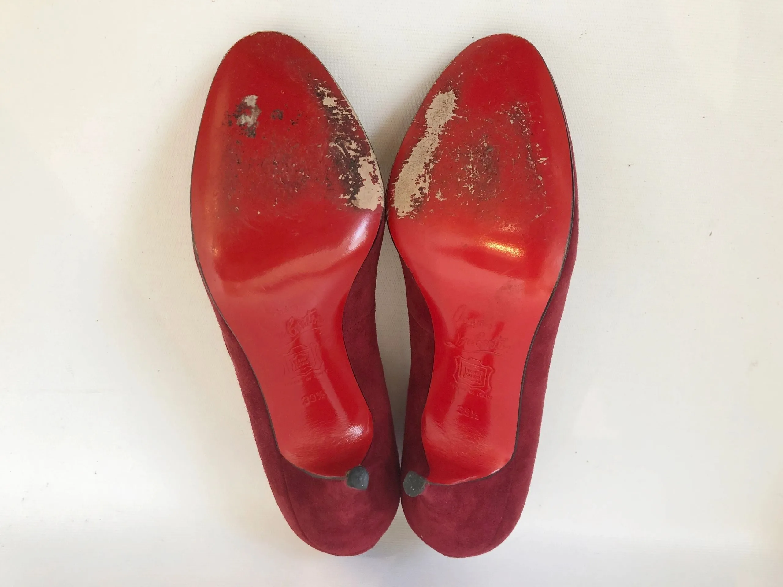 Christian Louboutin Suede Mary Jane Pump Size 39.5 It (9.5 Us)