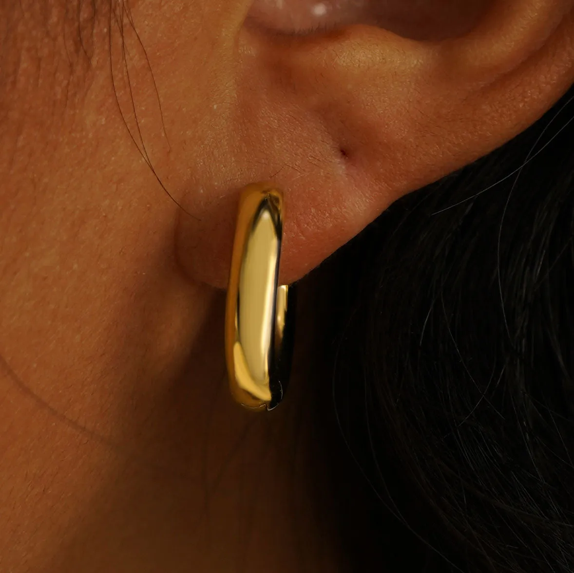 Chunky Oval Huggie Hoops