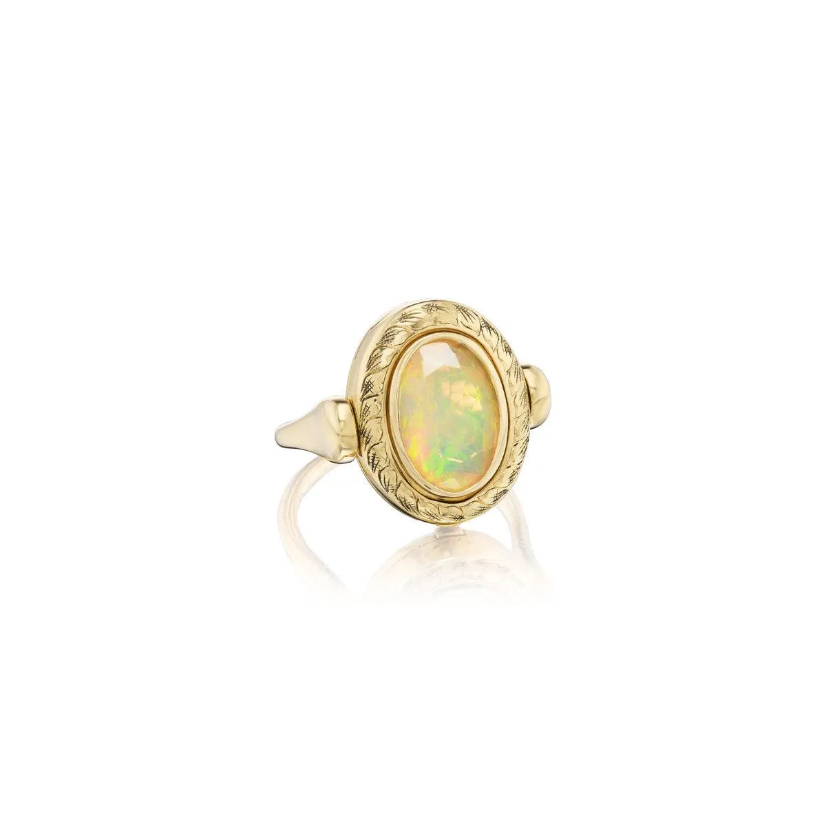 Cocktail Ring in Ethiopian Opal