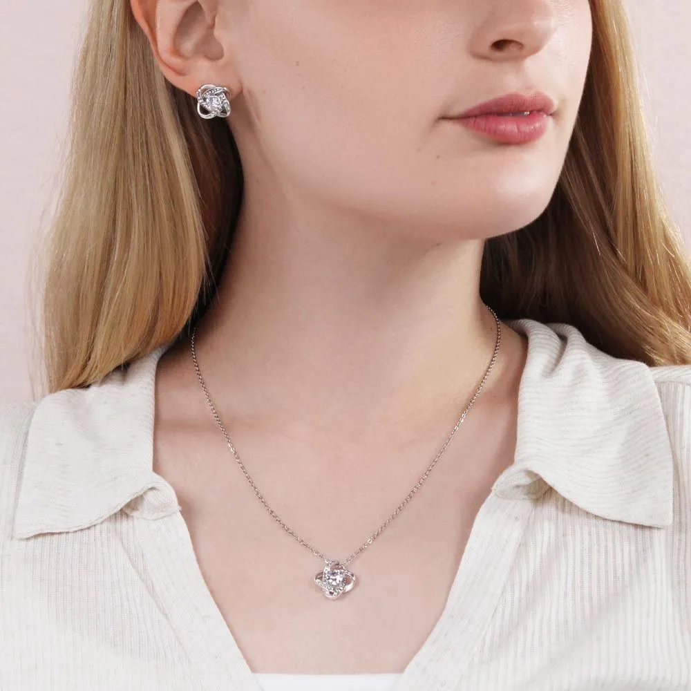 Custom Grandma Sunflower Mothers Day Ideas 14k White Gold Interlocking Heart Pendant Necklace Jewelry Gifts For Mom Wife Grandma Auntie