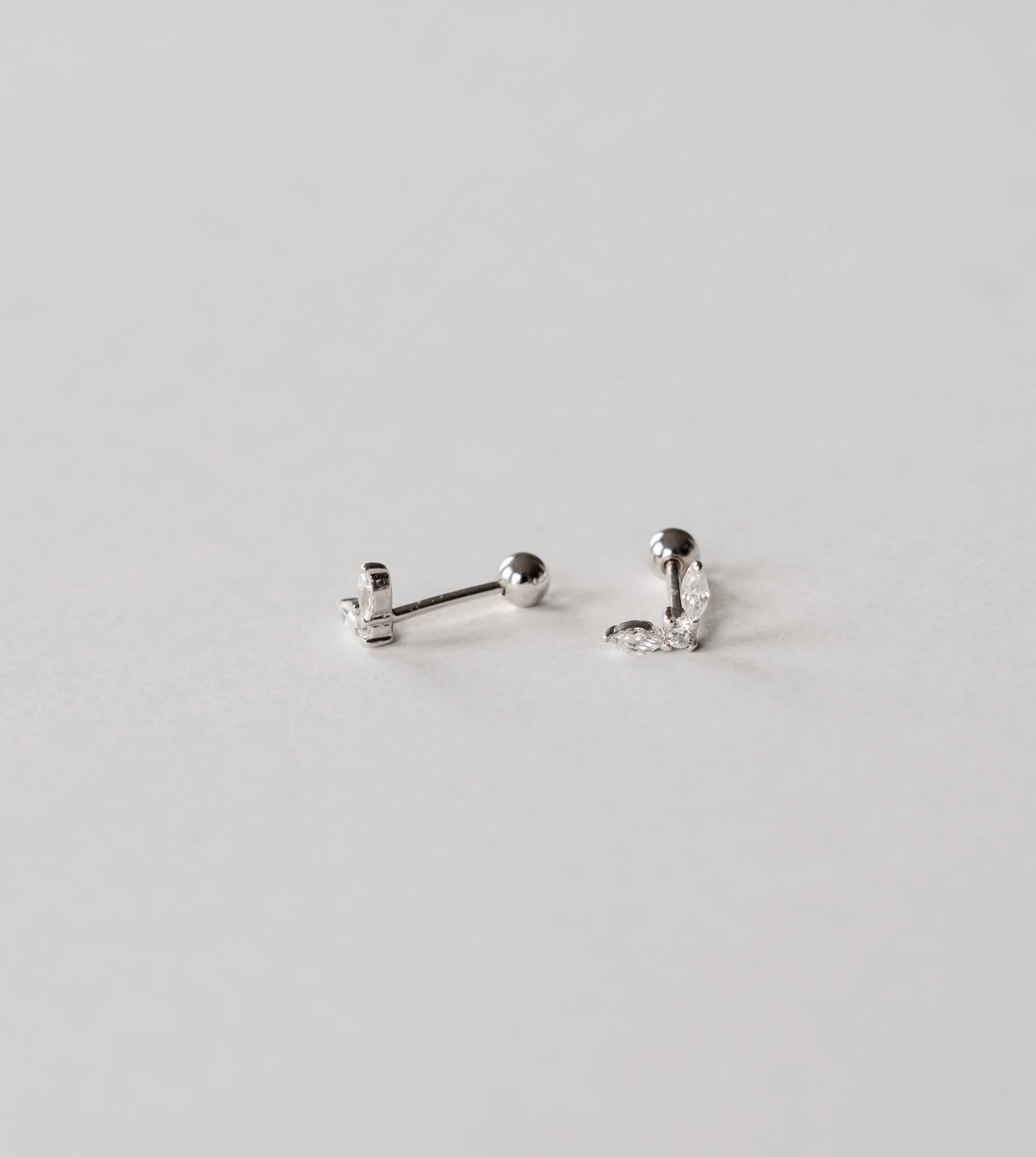 Dual point studs
