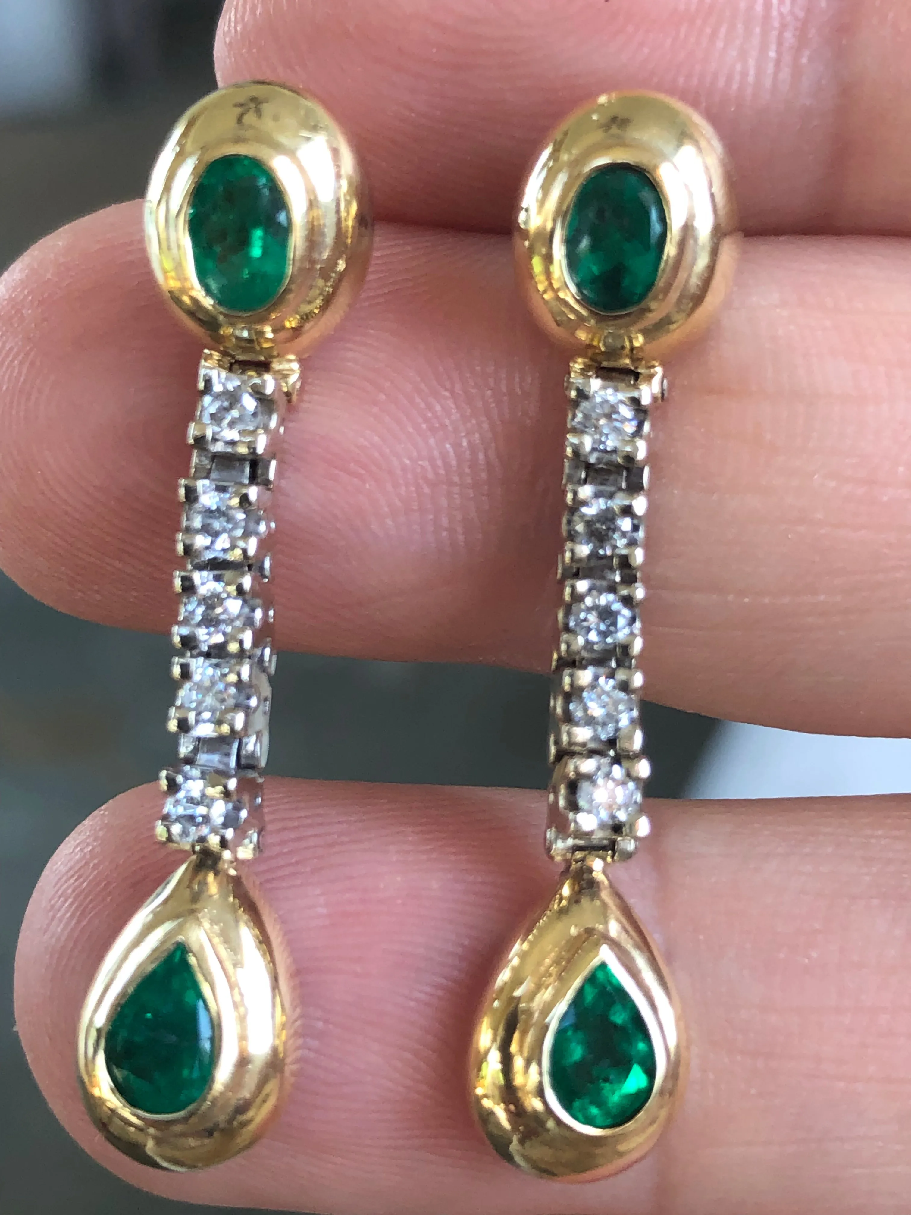 Estate Dangle Emerald Diamond Earrings Gold