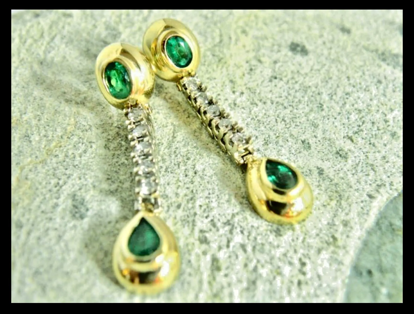 Estate Dangle Emerald Diamond Earrings Gold