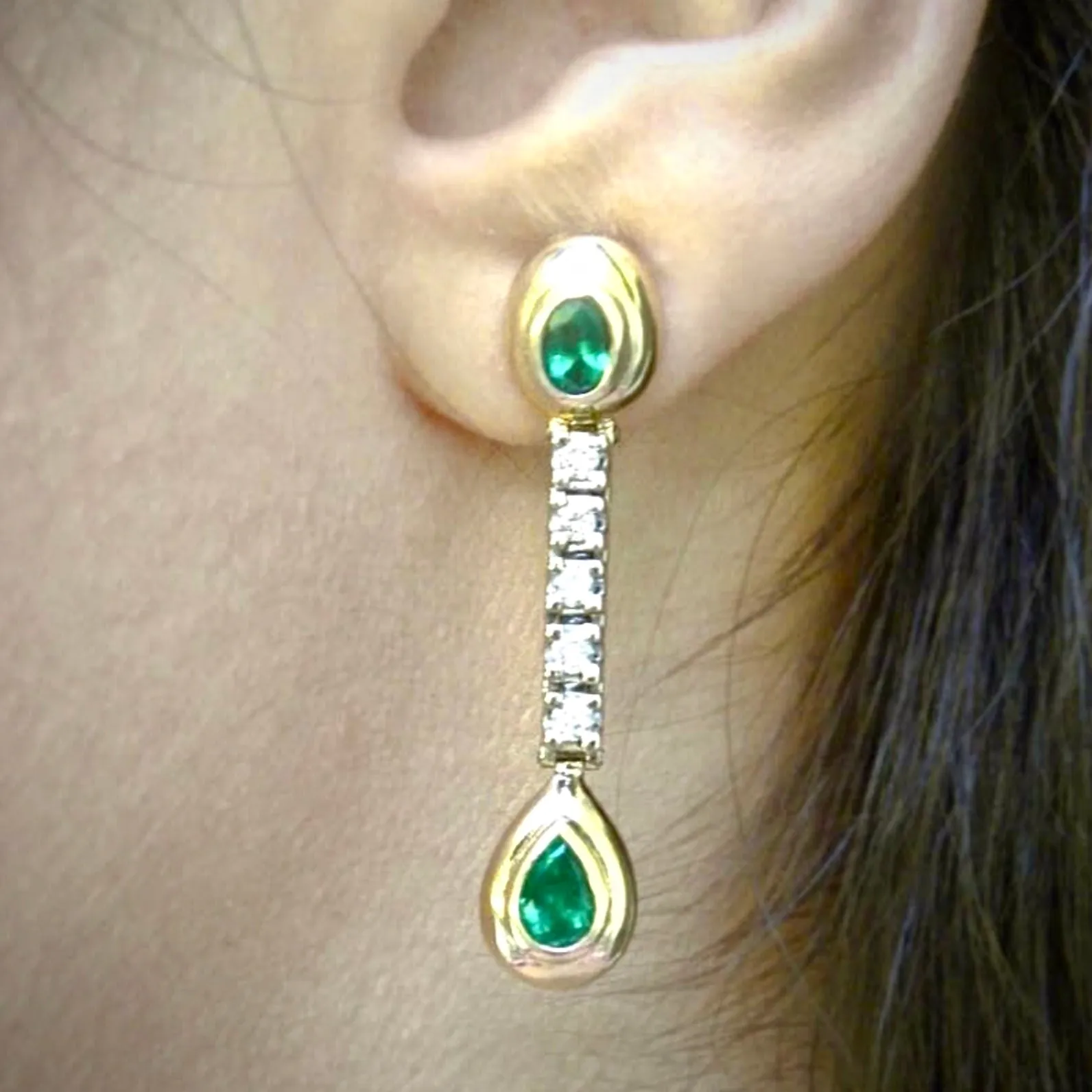Estate Dangle Emerald Diamond Earrings Gold