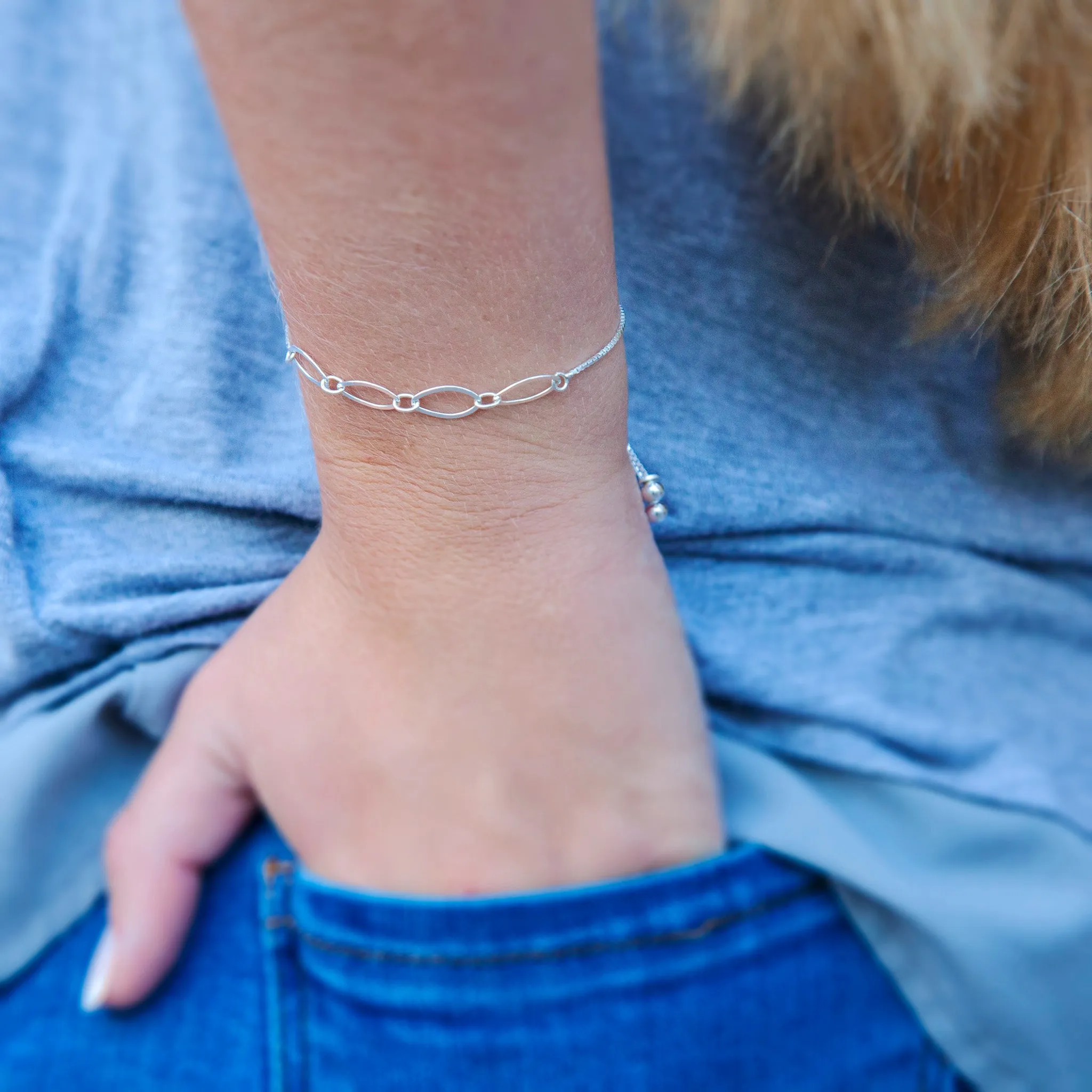 “Family of Four” Sterling Silver Bolo Bracelet on Personalized Jewelry Card