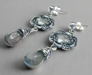 Genuine Labradorite Silver Earrings, Vintsge Looking Earringd