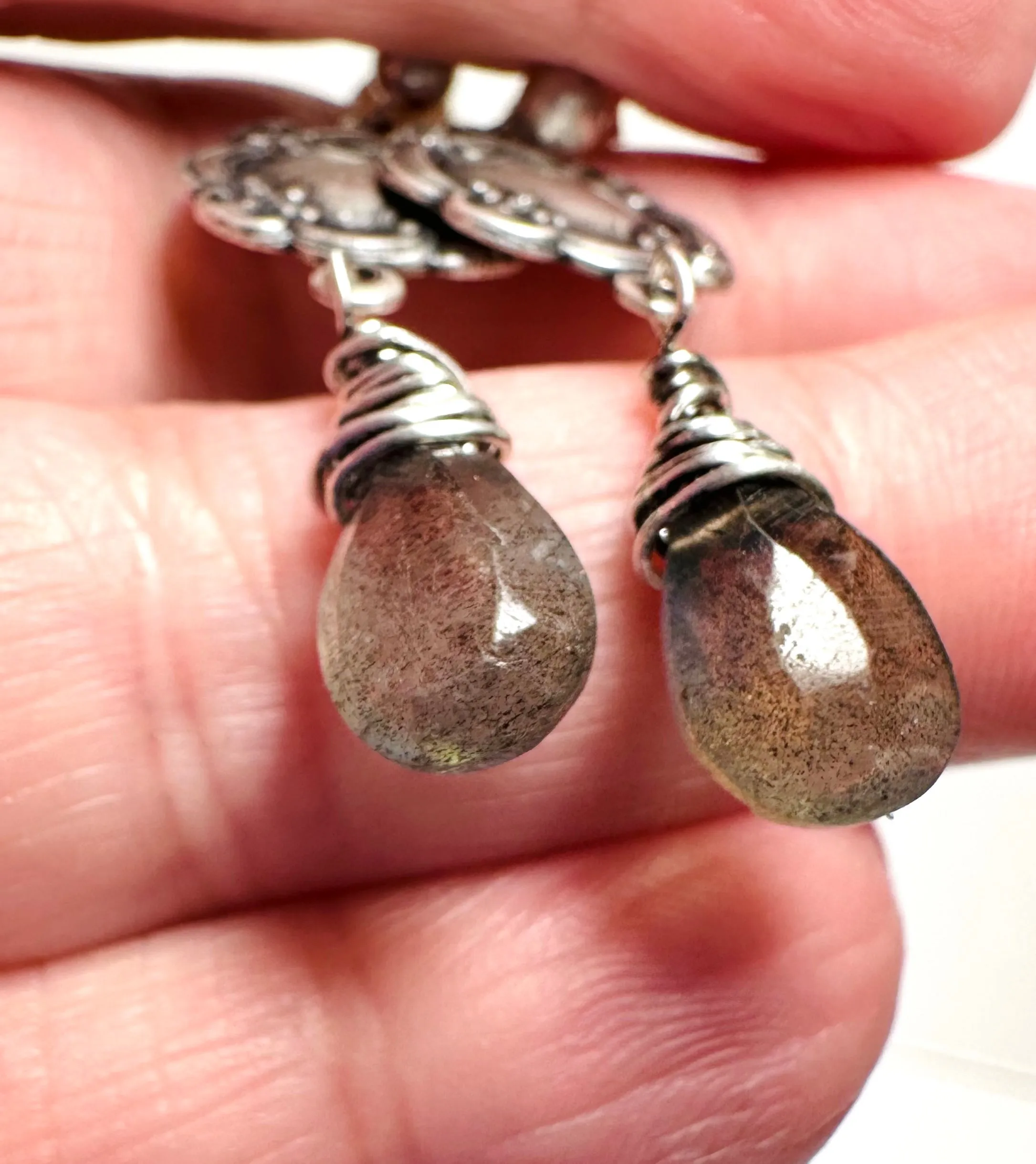 Genuine Labradorite Silver Earrings, Vintsge Looking Earringd