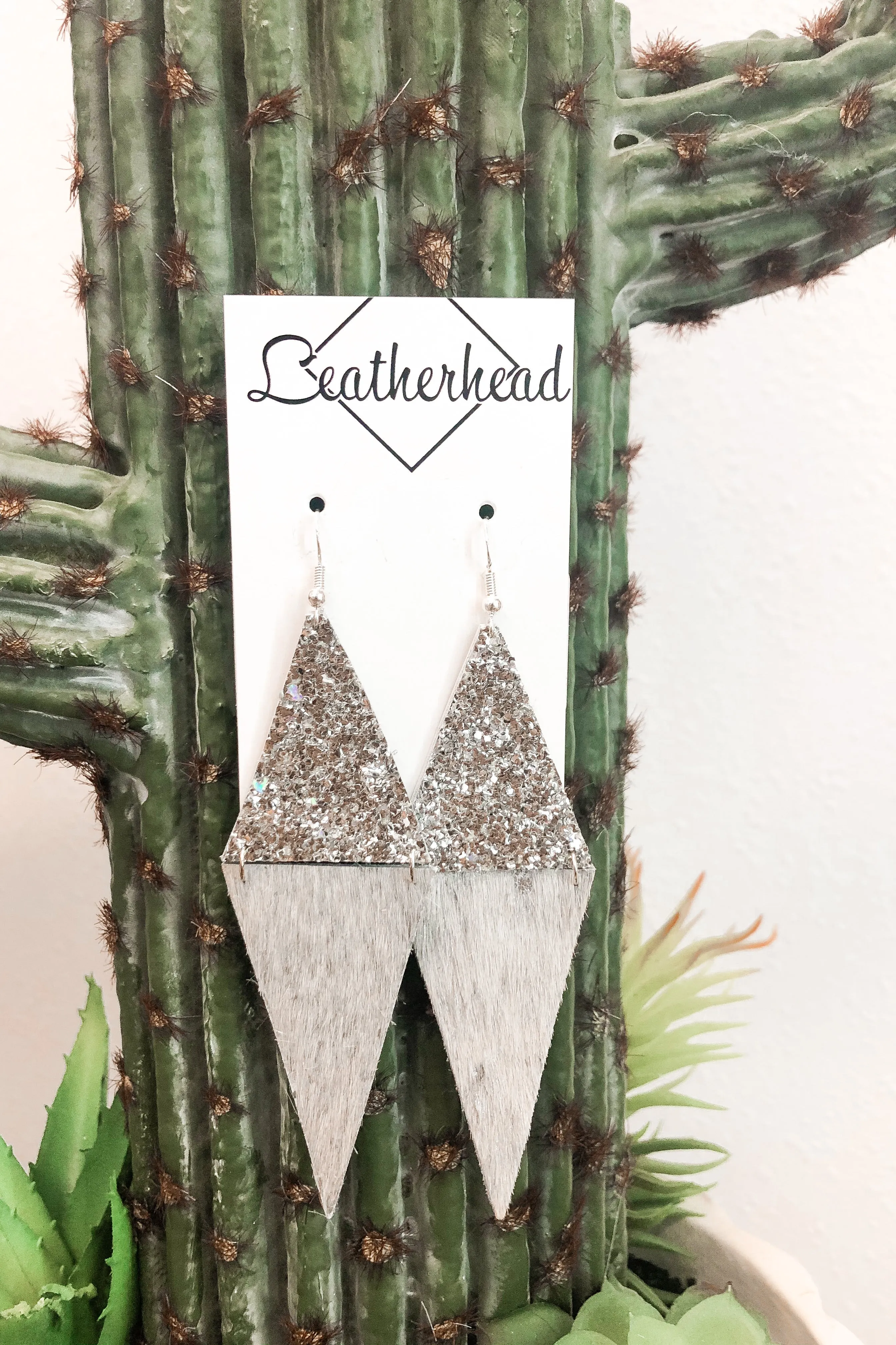 Glitter/Triangle Leather Earrings - Silver/Silver