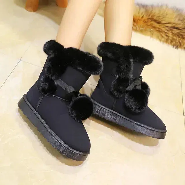 Julie - Schicke Winterstiefel mit Pompons für Damen