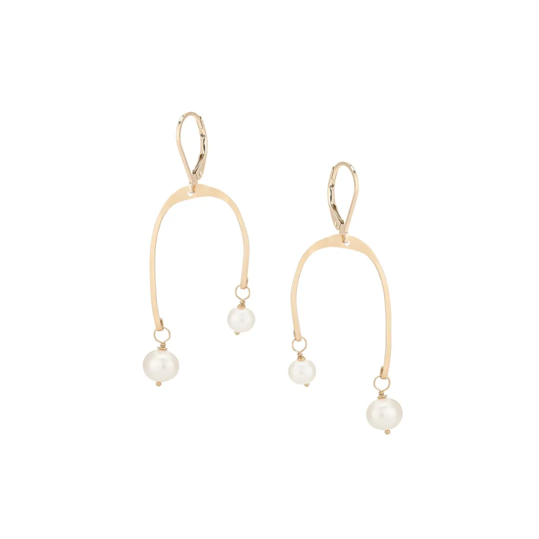 La La Freshwater Pearl Arch Earrings