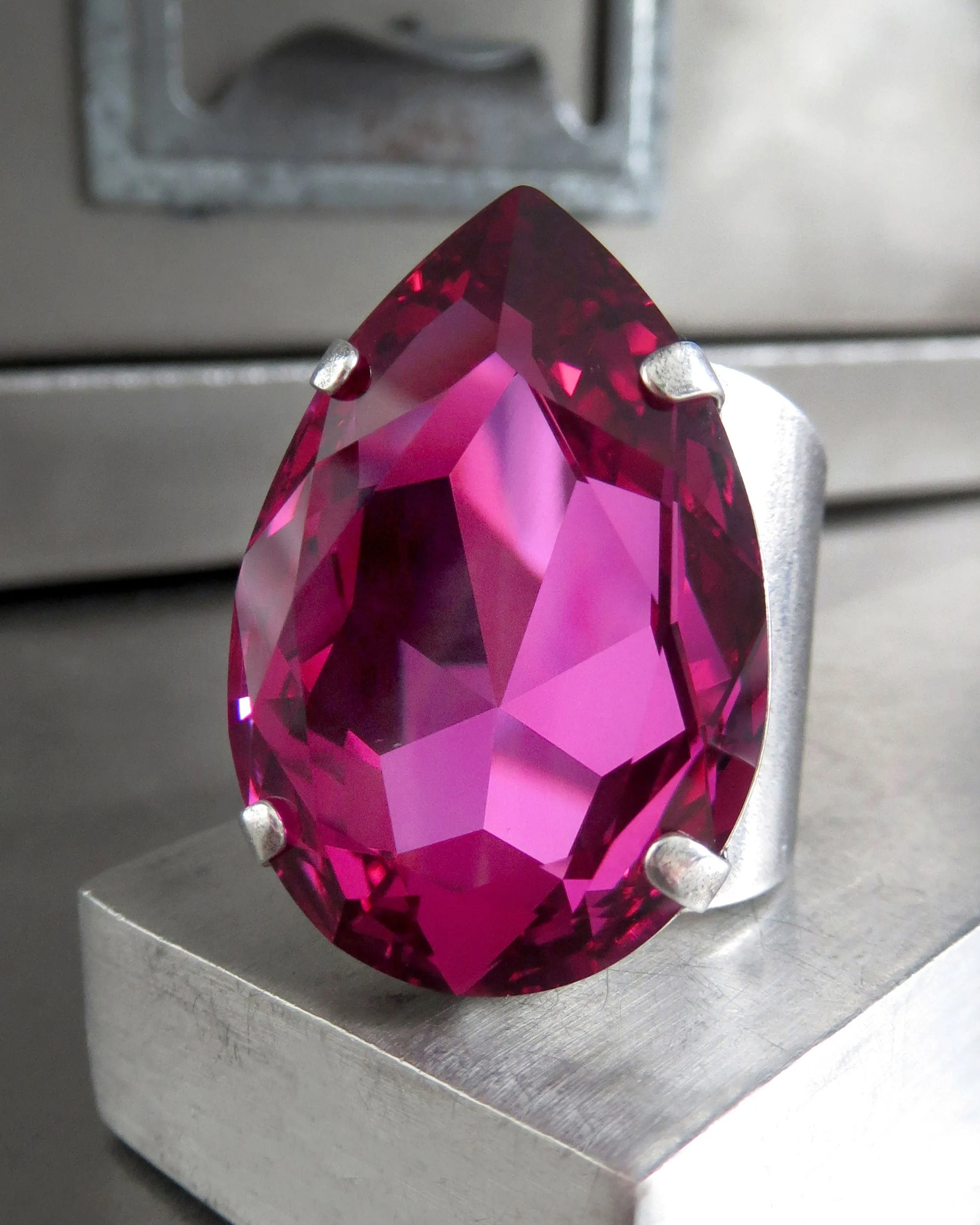 LUSCIOUS - Large Magenta Crystal Teardrop Cocktail Ring