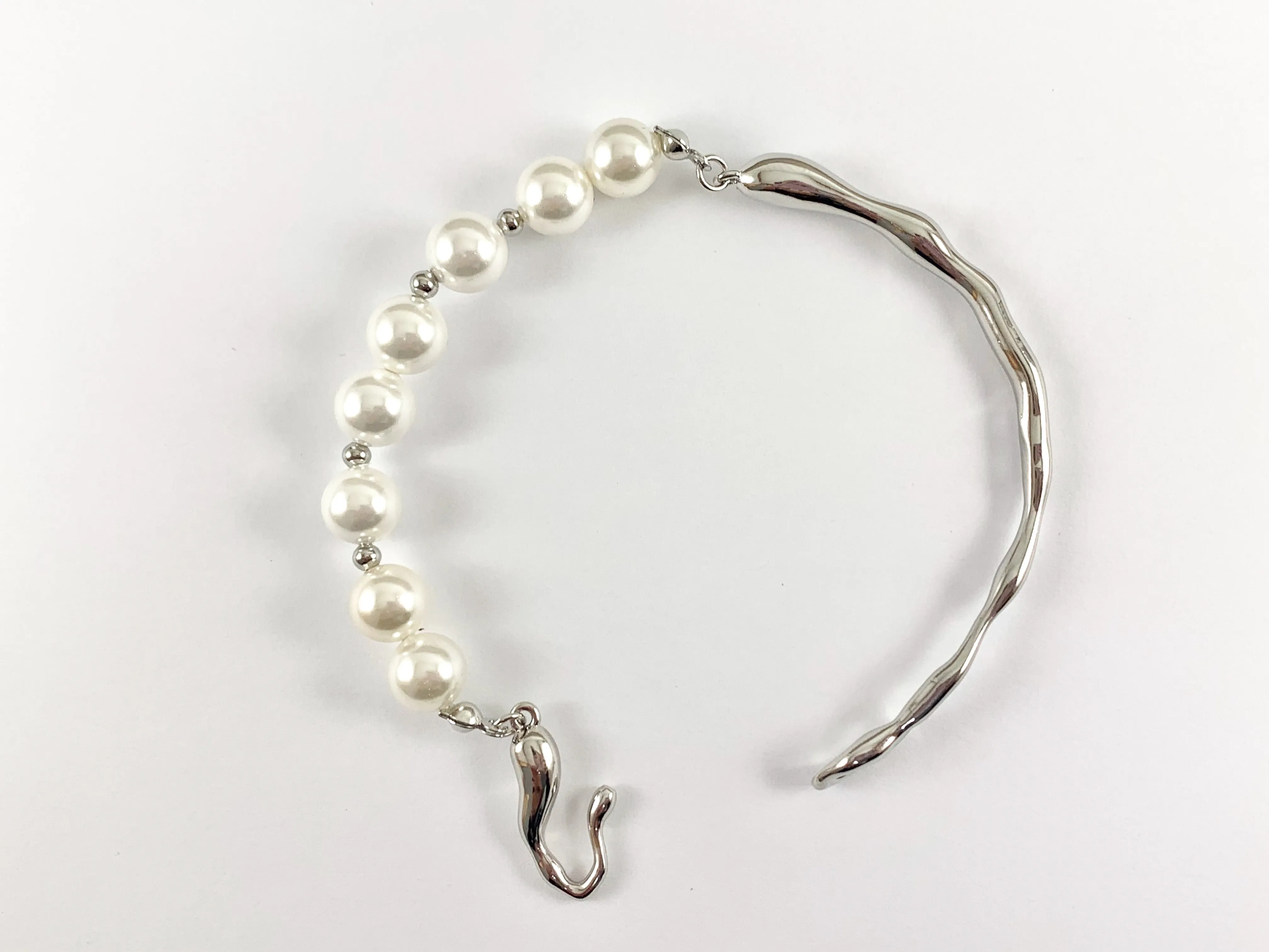 Luxurious Pearl Bracelets - Stretchy Pearl Gold Plated Curved Bar Bracelets in 18K Gold or Silver Plated over Copper 1 pc
