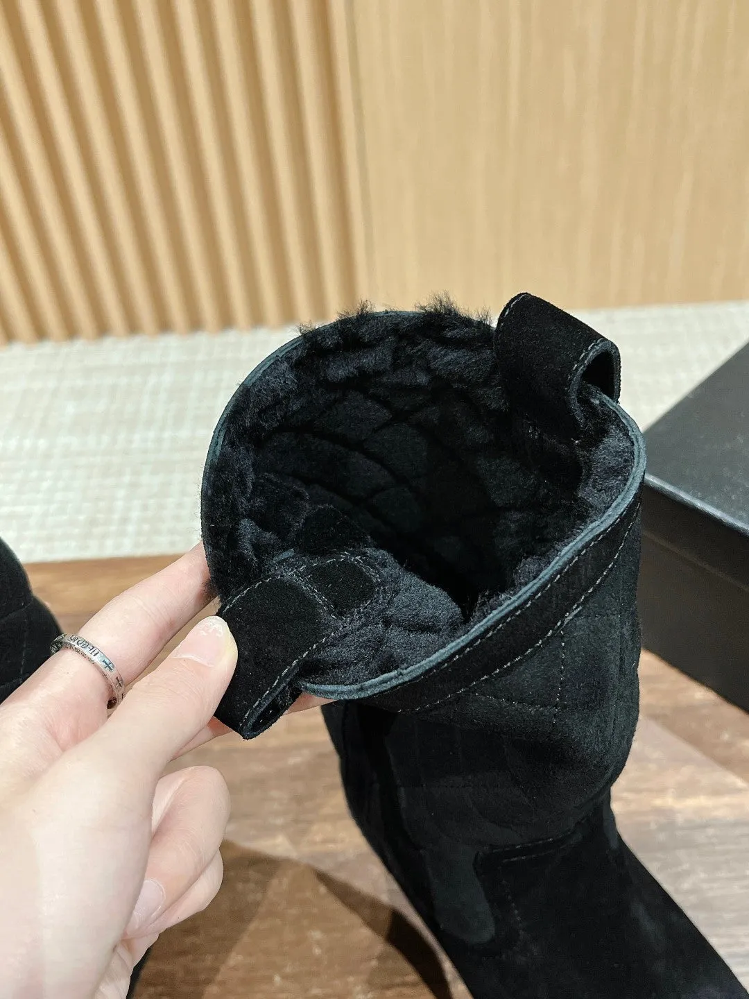 New autumn and winter fur snow boots