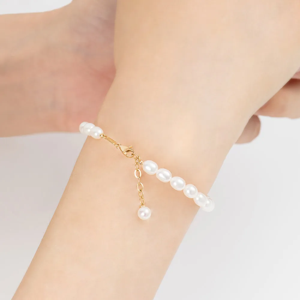 Oval Fresh-water Pearl Bracelet BETM4091