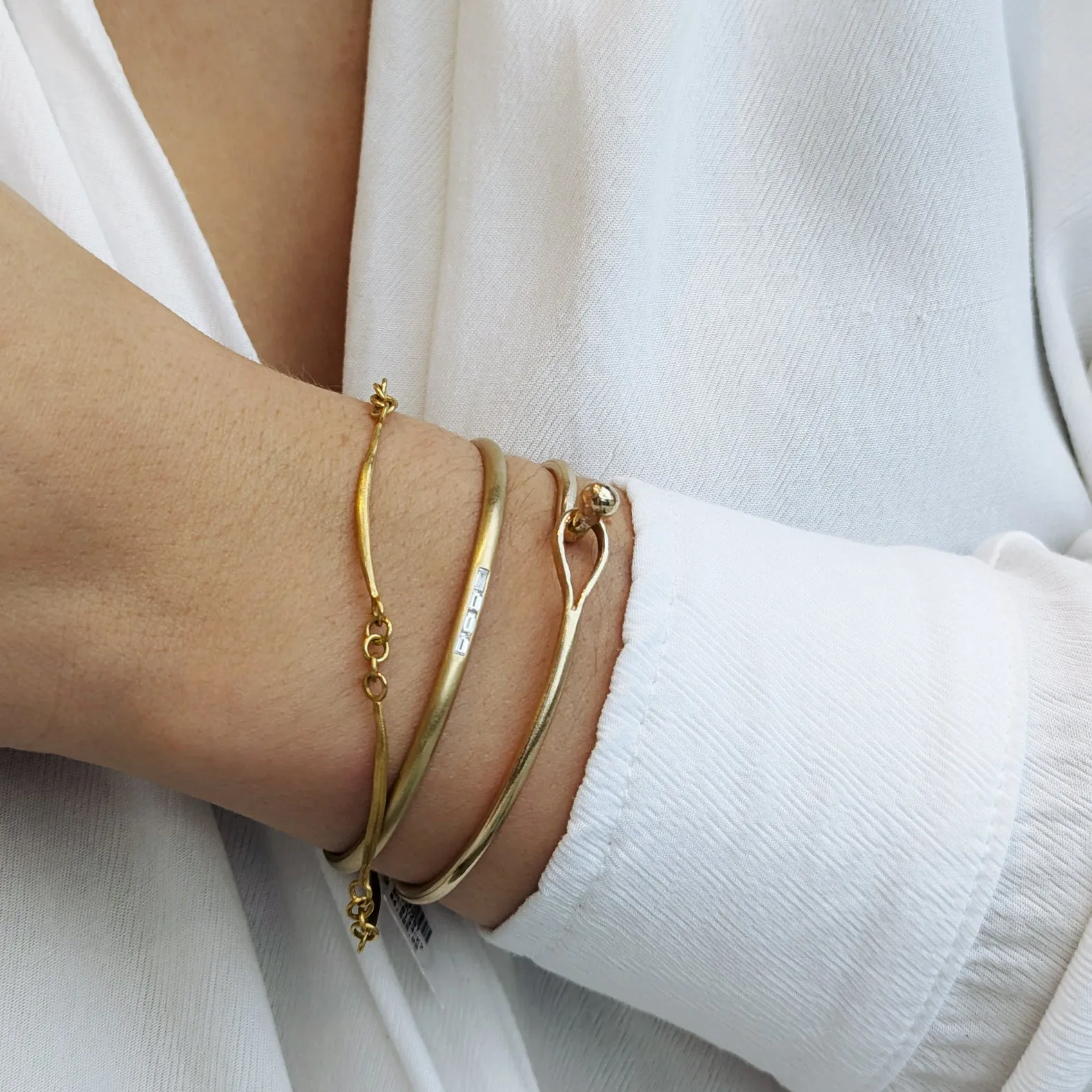 "Laura" 14K Gold Signature Clasp Forged Bracelet