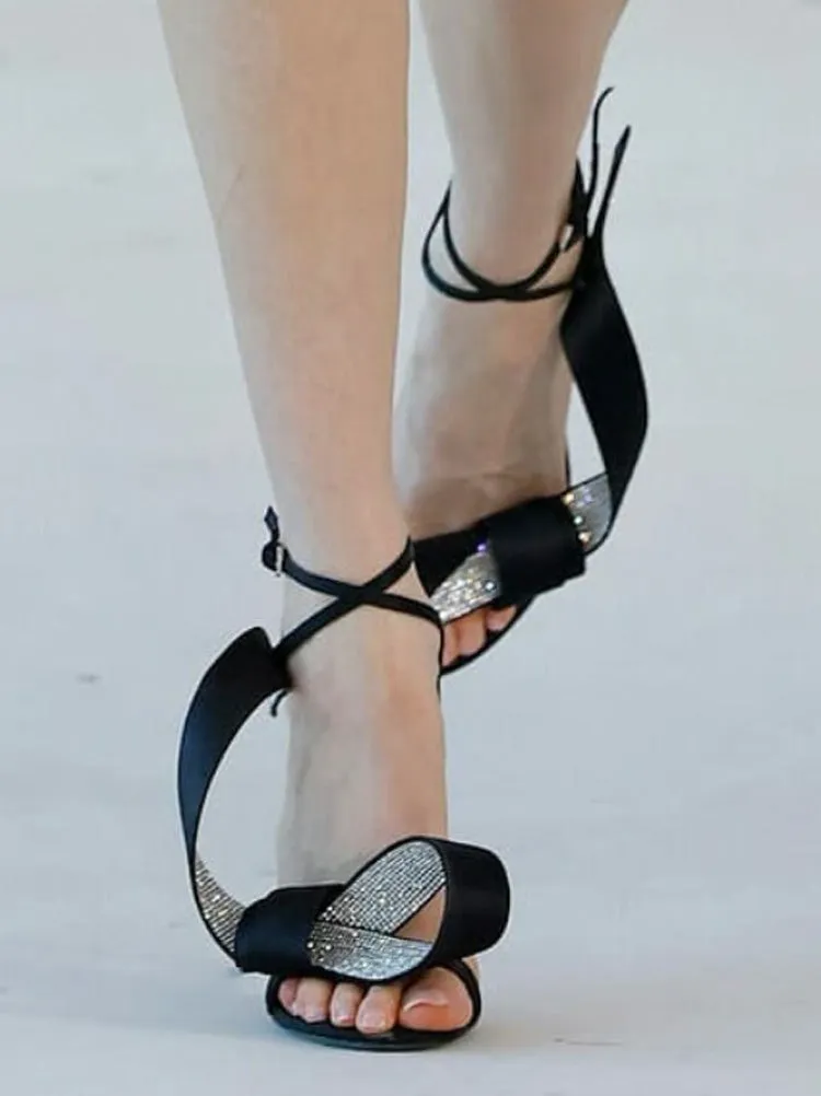 Rhinestone Twisted Pointed Toe Heels