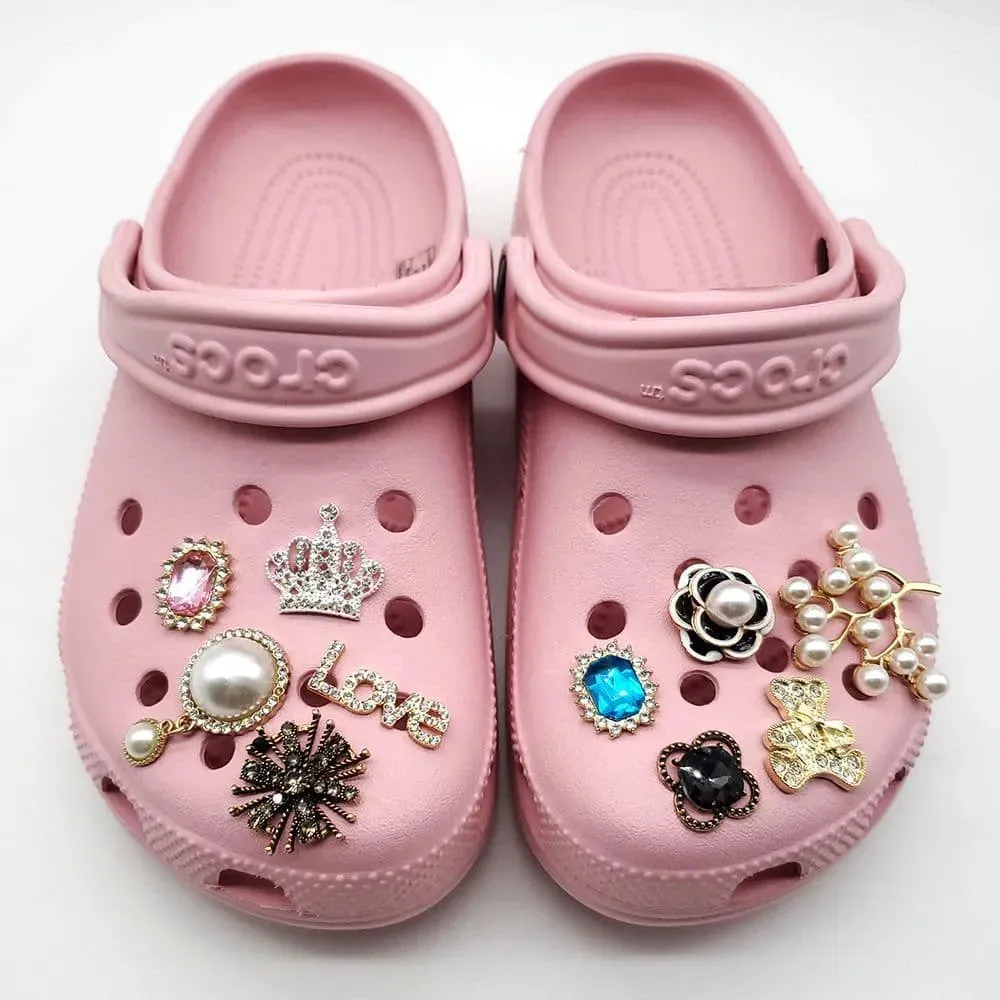 Shoe charm - Love heart with inset diamonds