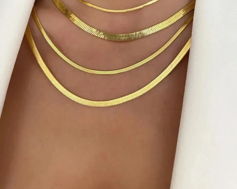 Snake Chain Choker