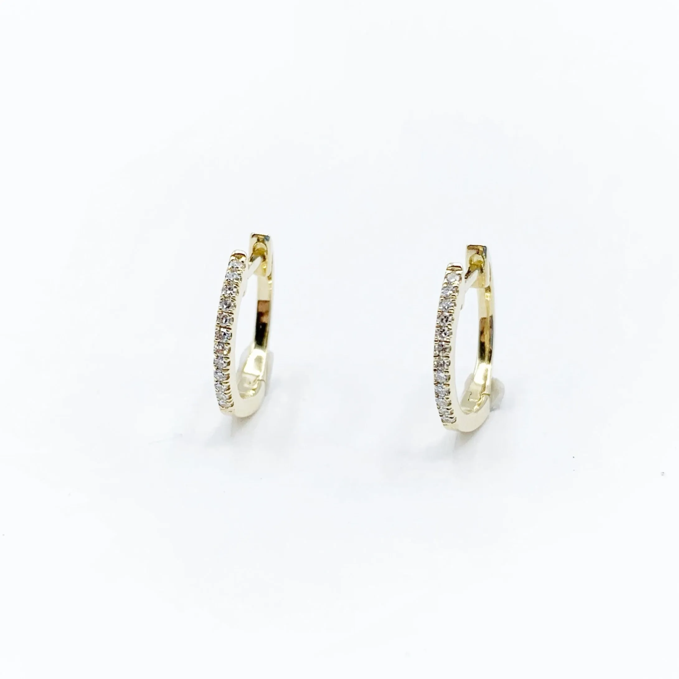 Tiny Circlets of Diamond and Gold