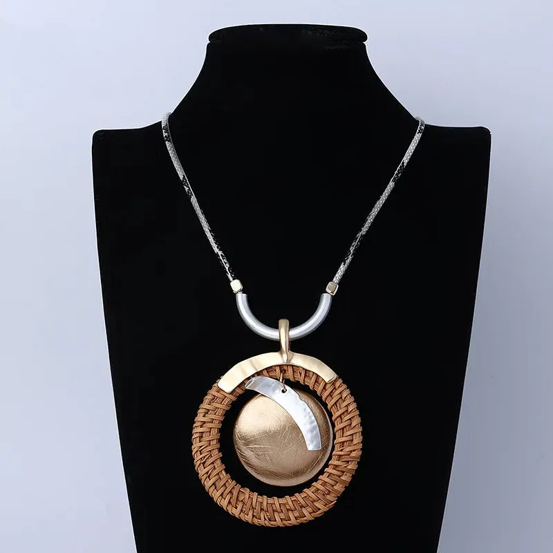 Trending Statement Long Chains Collar Necklace
