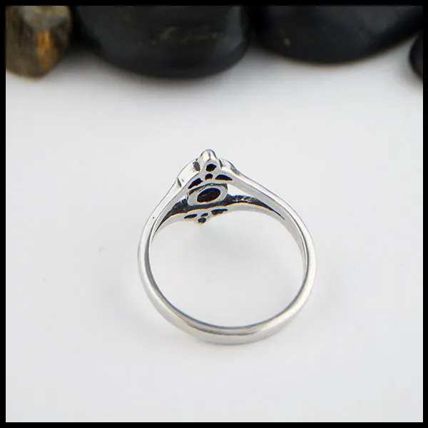 Trinity Knot Ring in Silver