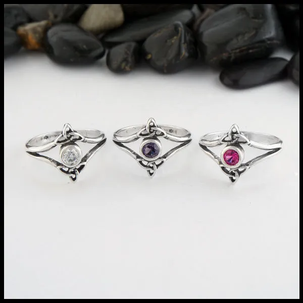 Trinity Knot Ring in Silver
