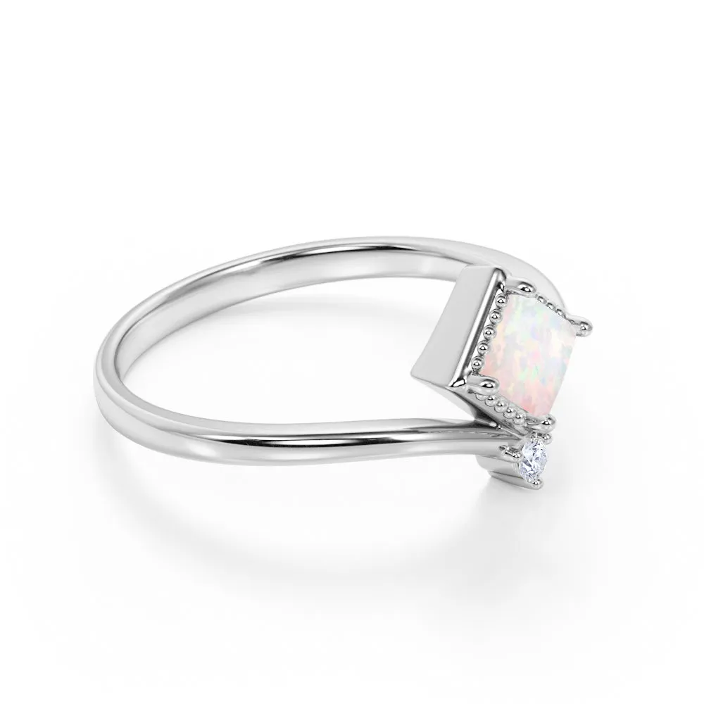 Unique 1 carat square princess cut Fire Opal Engagement Ring in Gold