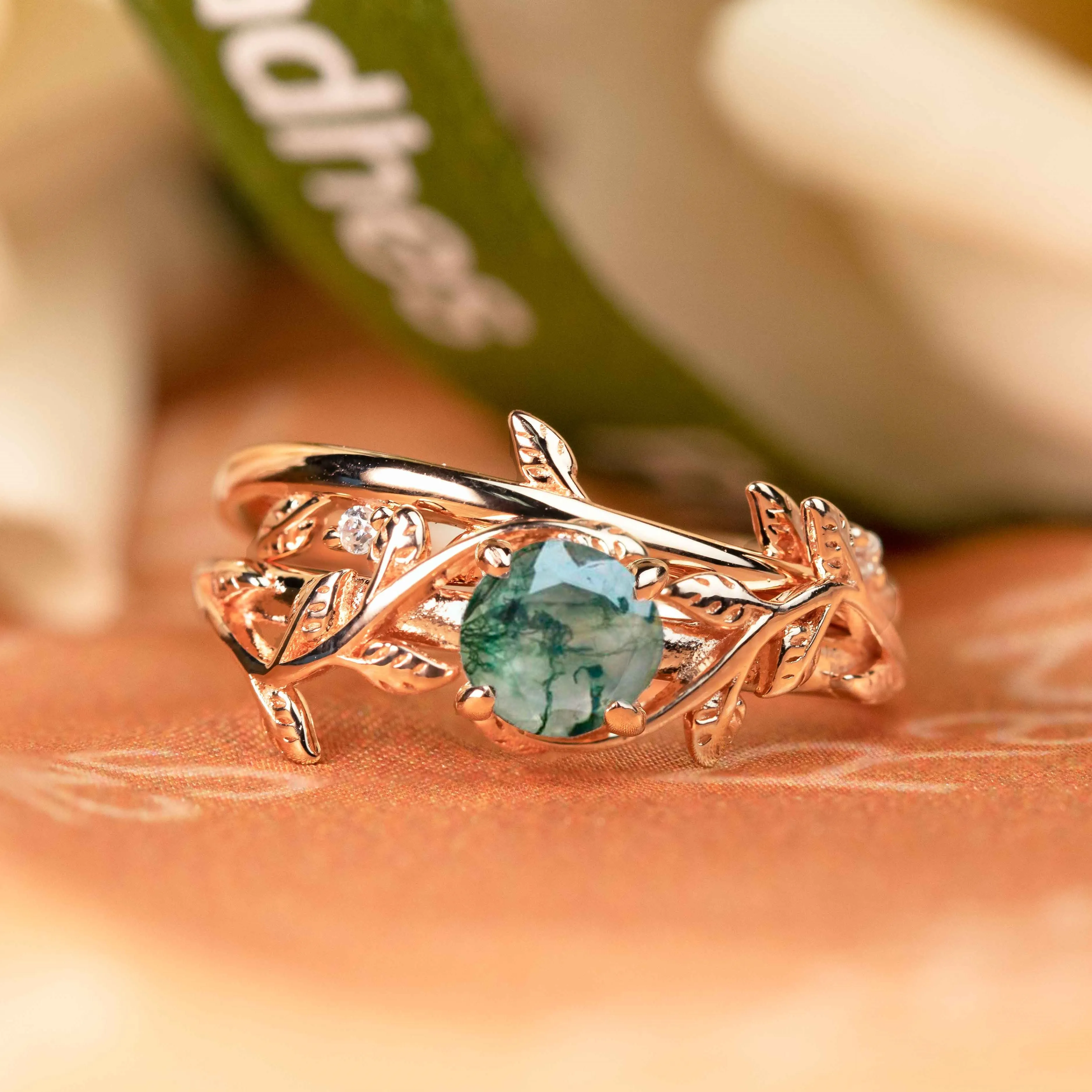 Vine 1 carat Round Cut Moss Green Agate Solitaire Wedding Ring Set for Women with Matching Leaf Design Wedding Band in Rose Gold